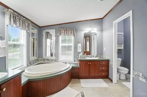 Bath - 107 Eldorado Ave, Cincinnati, OH 45230 photo 1 of 6