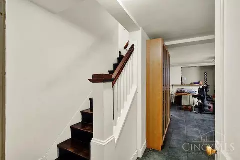 Entry Way - 3833 Eileen Dr, Cincinnati, OH 45209 photo 6 of 6