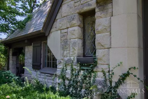 Exterior - 3833 Eileen Dr, Cincinnati, OH 45209 photo 21 of 21