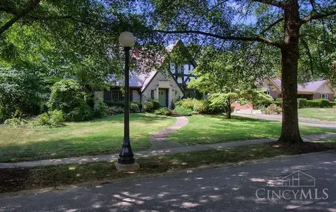 3833 Eileen Dr, Cincinnati, OH 45209
