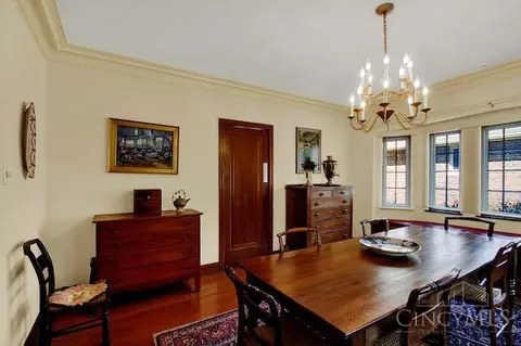 Dining - 3833 Eileen Dr, Cincinnati, OH 45209 photo 2 of 5