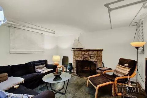 Living - 3833 Eileen Dr, Cincinnati, OH 45209 photo 7 of 8