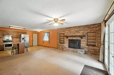7311 Beth Ct, Carlisle, OH 45005 photo 9
