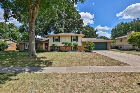 5326 Dalton Dr, Fairfield, OH 45014