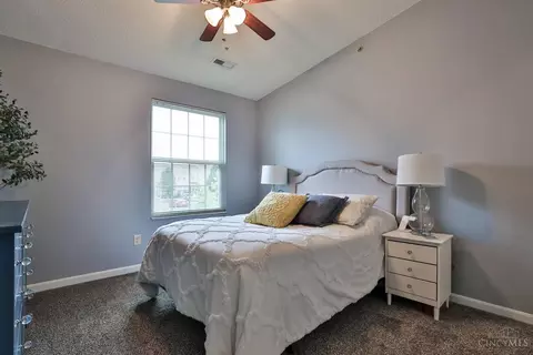 Bedroom - 7740 Bridge Point Dr, Cincinnati, OH 45248 photo 4 of 5