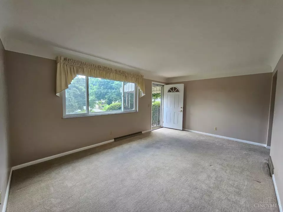 Living - 7353 Morgan Rd, Cleves, OH 45002 photo 1 of 3