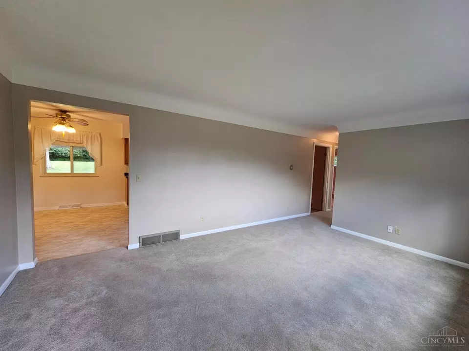 Living - 7353 Morgan Rd, Cleves, OH 45002 photo 2 of 3