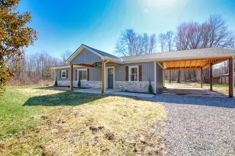 3491 Starling Rd, Bethel, OH 45106