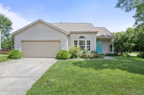 1182 Mcguffey Ln, Batavia, OH 45103