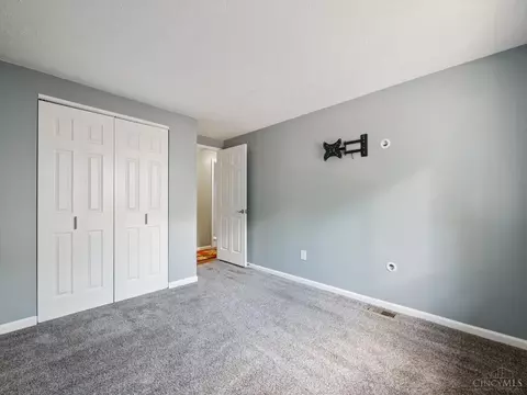 Bedroom - 2520 Willowspring Ct, Cincinnati, OH 45231 photo 12 of 12