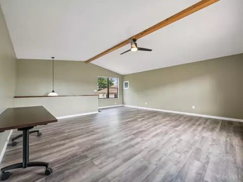 Living - 2520 Willowspring Ct, Cincinnati, OH 45231 photo 11 of 12
