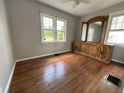 Bedroom - 7400 Hickman St, Mount Healthy, OH 45231 photo 1 of 3
