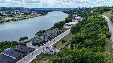 1928 Riverside Dr, Cincinnati, OH 45202 photo 8