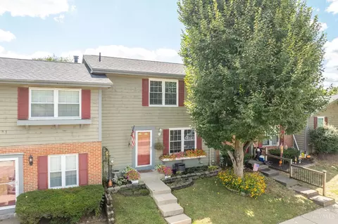 6 Nicolson Cir, Fairfield, OH 45014