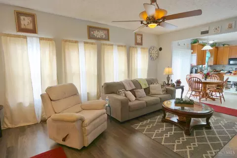 Living - 326 Rawling Dr, Harrison, OH 45030 photo 3 of 7