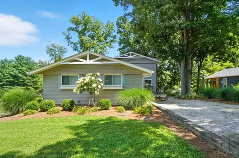 1057 Brunswick Dr, Fayetteville, OH 45118