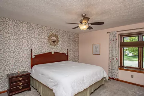 Bedroom - 1320 Donson Cir, Kettering, OH 45459 photo 4 of 6