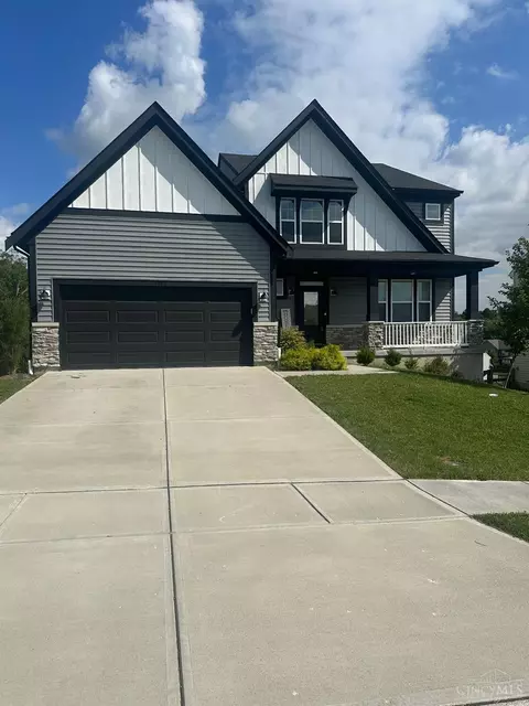 6983 Daybreak Dr, Colerain Twp, OH 45247