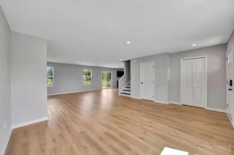 1499 Deters Dr, Harrison, OH 45030 photo 8