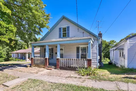 682 Main St, Williamsburg, OH 45176 photo 2
