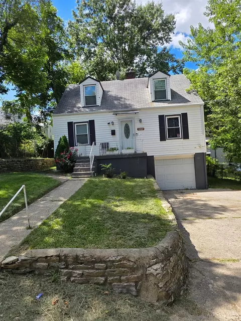 1215 Ridlen Ave, Cincinnati, OH 45205