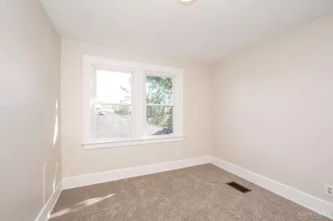 Bedroom - 2606 Kipling Ave, Cincinnati, OH 45239 photo 4 of 7
