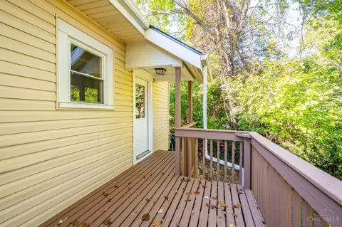 Exterior - 2606 Kipling Ave, Cincinnati, OH 45239 photo 6 of 8