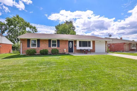 11907 Lawnview Ave, Springdale, OH 45246