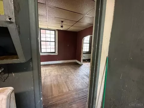 4080 Jerome Ave, Cincinnati, OH 45223 photo 17