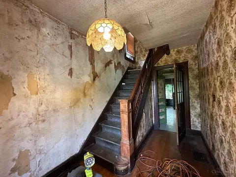 4080 Jerome Ave, Cincinnati, OH 45223 photo 27