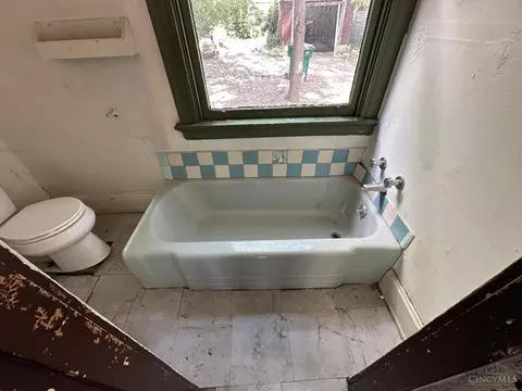 4080 Jerome Ave, Cincinnati, OH 45223 photo 20
