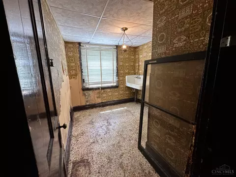 4080 Jerome Ave, Cincinnati, OH 45223 photo 28