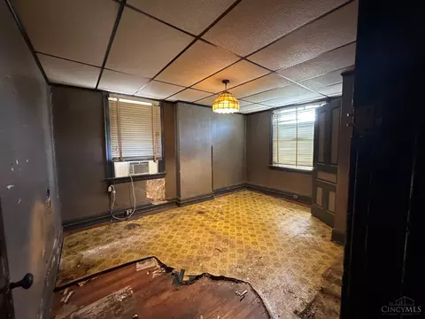 4080 Jerome Ave, Cincinnati, OH 45223 photo 30