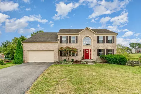 7724 Lake Dr, West Chester, OH 45069
