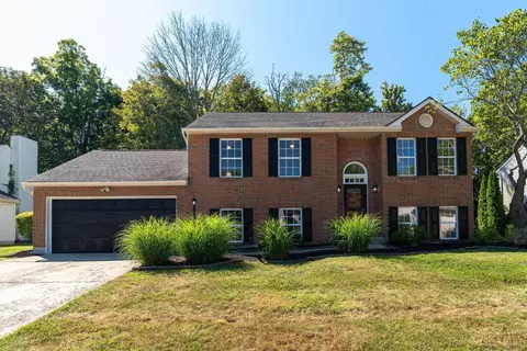 2224 Siesta Dr, Batavia, OH 45103