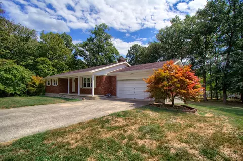 107 Newkirk Dr, Hillsboro, OH 45133