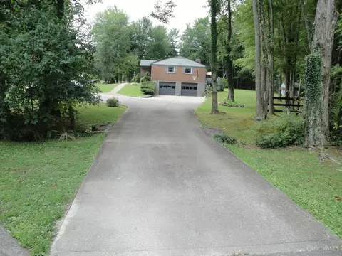1969 Concord Rd, Amelia, OH 45102 photo 3