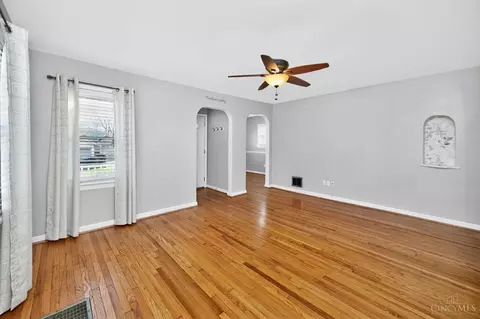 8095 Camner Ave, Cincinnati, OH 45236 photo 5