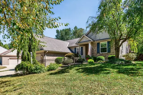 20912 Bellemeade Dr, Lawrenceburg, IN 47025
