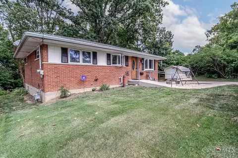 5768 Nightingale Ct, Fairfax, OH 45227