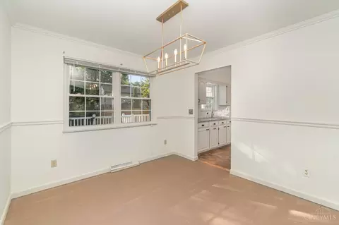 Dining - 2109 Berrypatch Dr, Cincinnati, OH 45244 photo 1 of 2