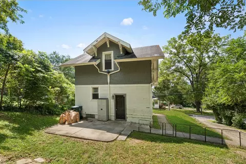 Exterior - 6164 Hillside Ave, Cincinnati, OH 45233 photo 3 of 4
