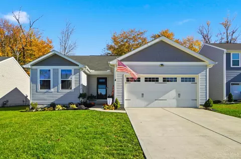 164 Wooded Ridge Dr, Amelia, OH 45102