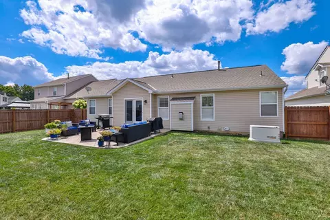 Exterior - 5069 Sullivans Ridge Dr, Morrow, OH 45152 photo 9 of 9