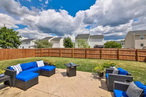 Exterior - 5069 Sullivans Ridge Dr, Morrow, OH 45152 photo 7 of 9