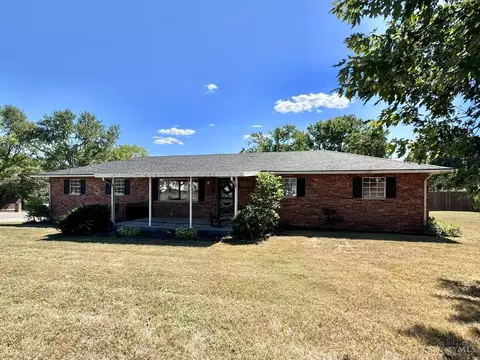 430 Central Ave, Carlisle, OH 45005