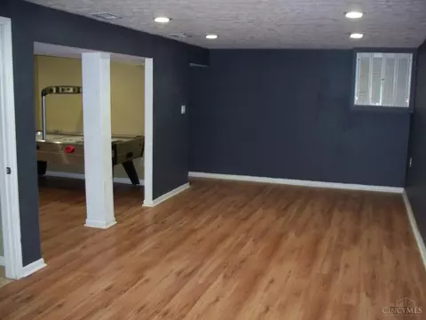 2555 John Gray Rd, Cincinnati, OH 45231 photo 18