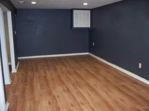 2555 John Gray Rd, Cincinnati, OH 45231 photo 19