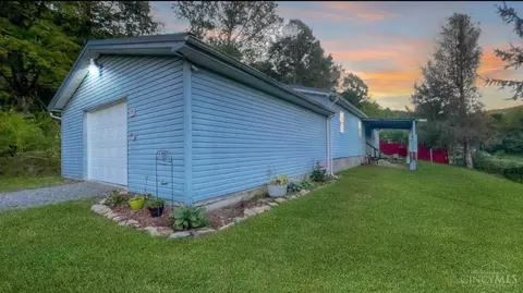 613 Curtis Smith Rd, Otway, OH 45657