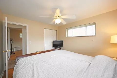 Bedroom - 2291 Deblin Dr, Cincinnati, OH 45239 photo 2 of 9